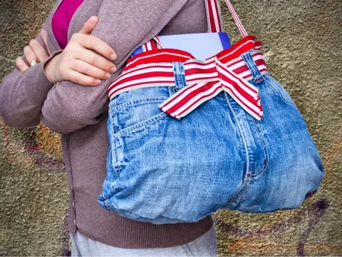 Alte Jeans upcycling - 10+ Ideen für Haushalt & Deko